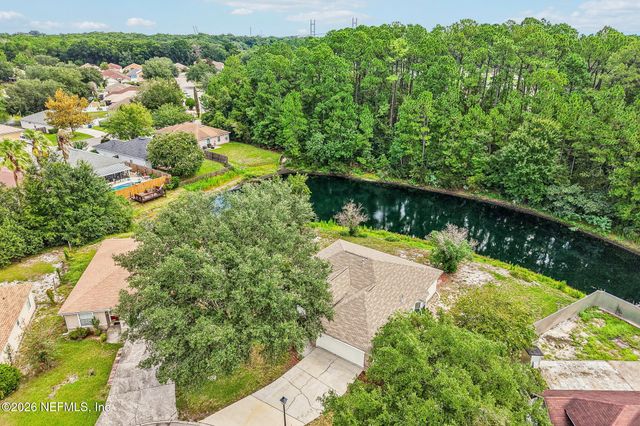 3307 INTERNATIONAL VILLAGE Court, Jacksonville, FL 32277