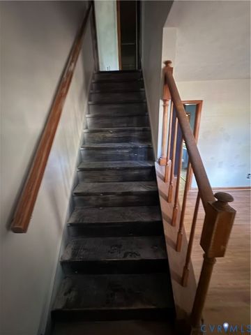 1291 Grapevine Rd, Sandston, VA 23150