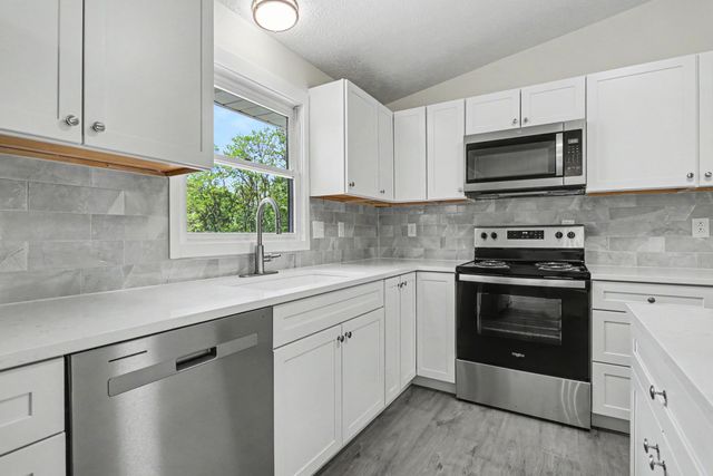 4315 Corner Road, Alexandria, OH 43001
