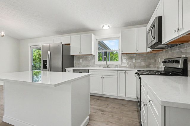 4315 Corner Road, Alexandria, OH 43001