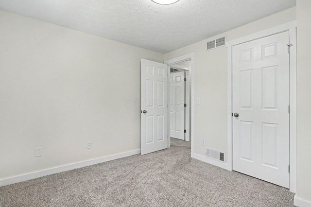 4315 Corner Road, Alexandria, OH 43001