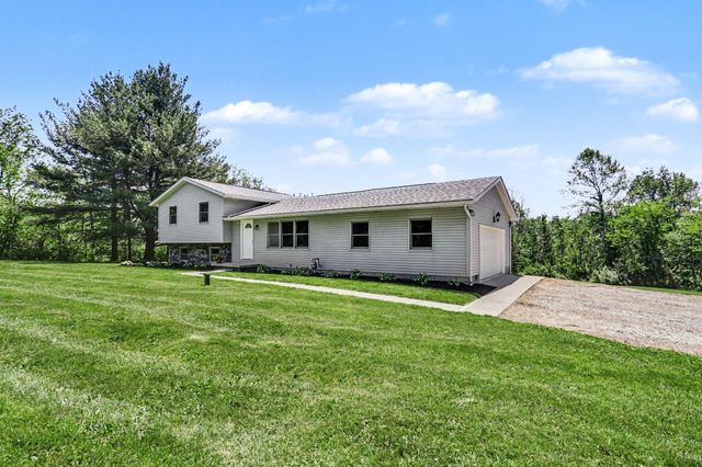 4315 Corner Road, Alexandria, OH 43001