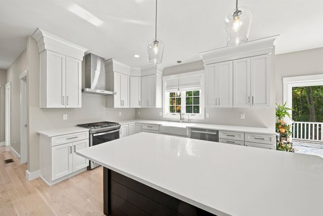 141 Londonderry Road, Windham, NH 03087