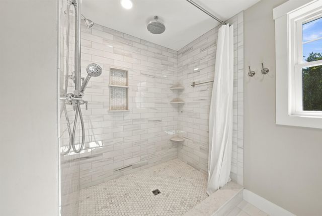 141 Londonderry Road, Windham, NH 03087