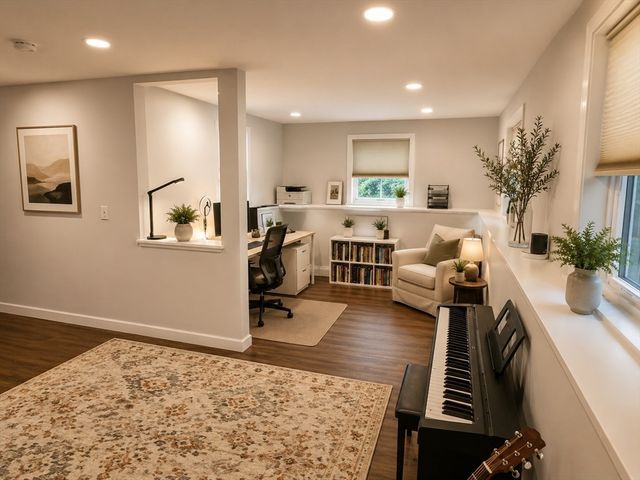 1 E Dexter Ave, Woburn, MA 01801