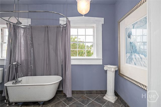 405 E Liberty Street, Savannah, GA 31401