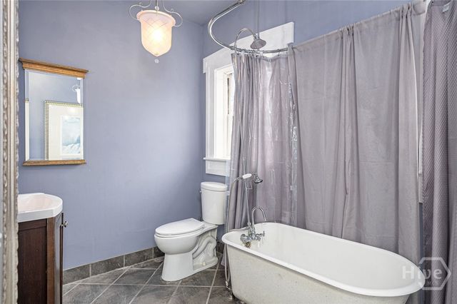 405 E Liberty Street, Savannah, GA 31401