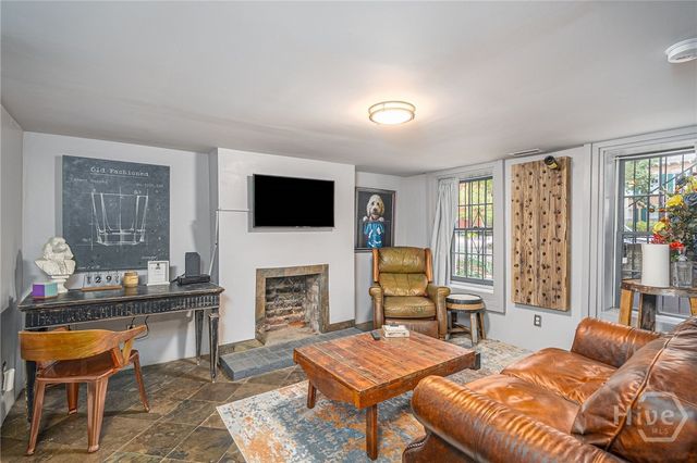 405 E Liberty Street, Savannah, GA 31401