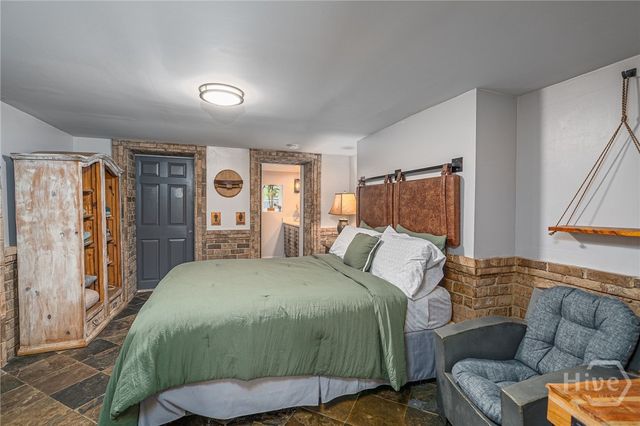 405 E Liberty Street, Savannah, GA 31401