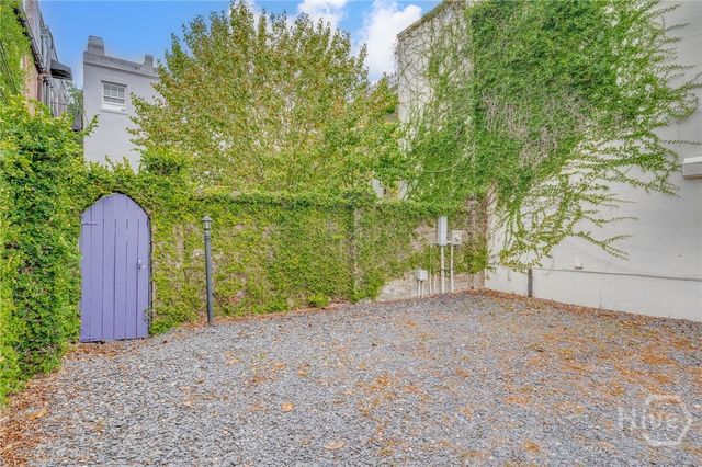 405 E Liberty Street, Savannah, GA 31401