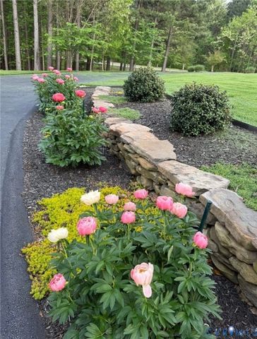 3828 Mill Mount Dr, Powhatan, VA 23139