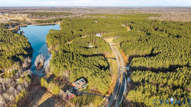 3828 Mill Mount Dr, Powhatan, VA 23139