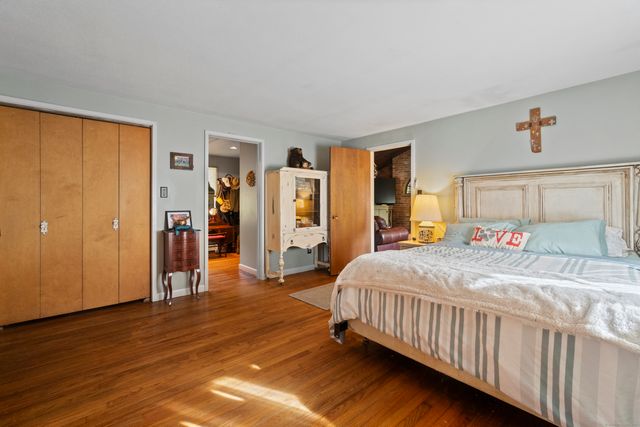 92 Minortown Road, Woodbury, CT 06798