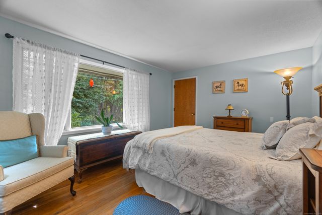 92 Minortown Road, Woodbury, CT 06798