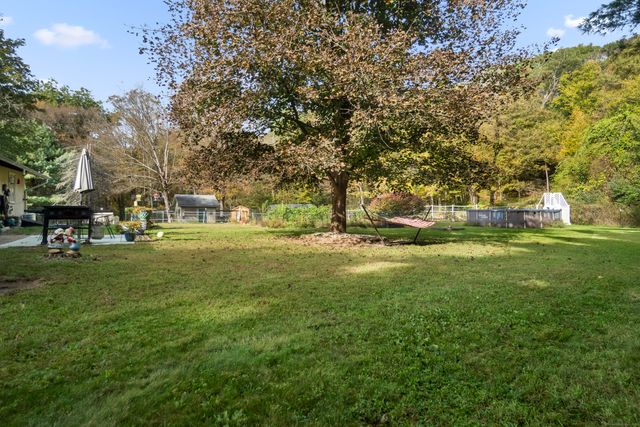 92 Minortown Road, Woodbury, CT 06798