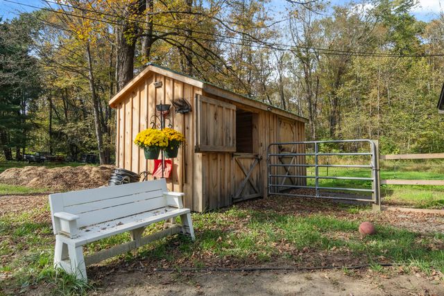 92 Minortown Road, Woodbury, CT 06798