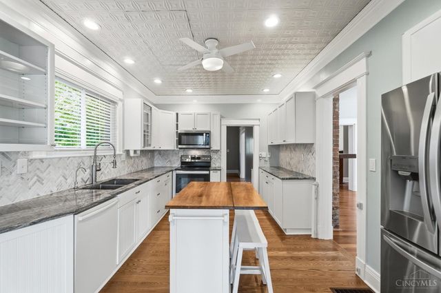 3133 Gloss Avenue, Cincinnati, OH 45213