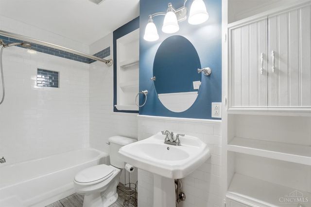 3133 Gloss Avenue, Cincinnati, OH 45213