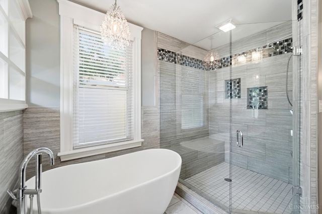 3133 Gloss Avenue, Cincinnati, OH 45213
