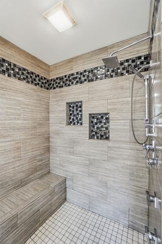 3133 Gloss Avenue, Cincinnati, OH 45213
