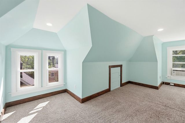 3133 Gloss Avenue, Cincinnati, OH 45213