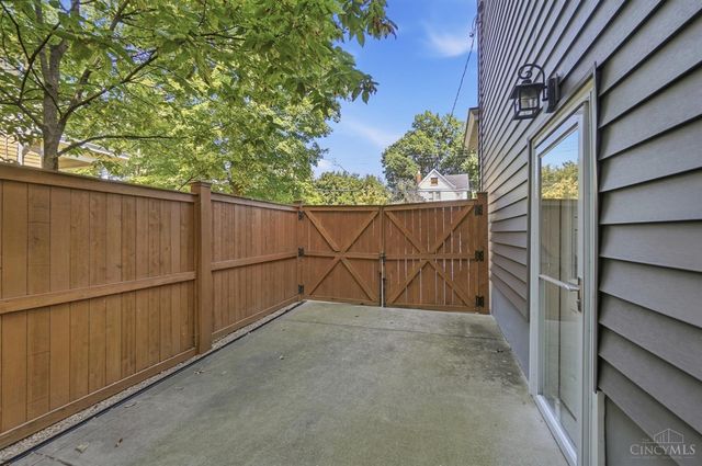 3133 Gloss Avenue, Cincinnati, OH 45213