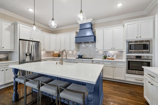 8024 Keats St, Franklin, TN 37064