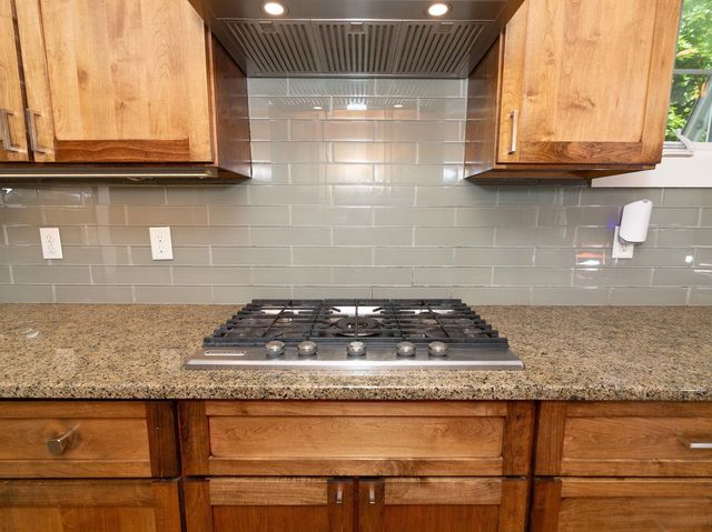336 Franklin St, Framingham, MA 01702