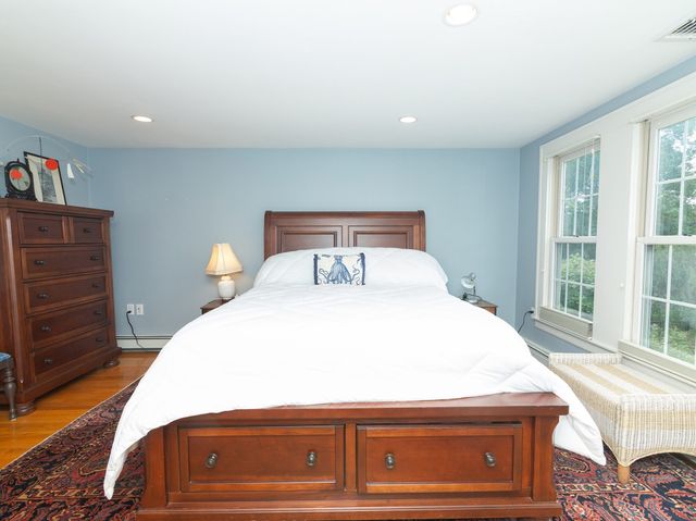 336 Franklin St, Framingham, MA 01702