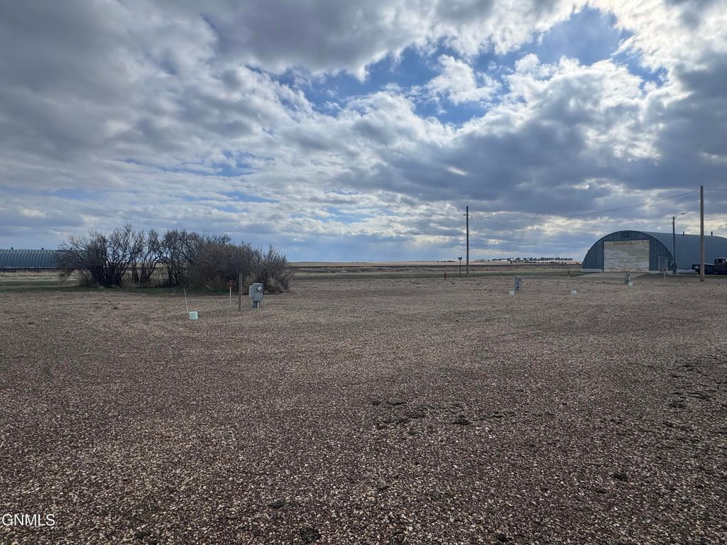 303 1st Street, Reeder, ND 58649 photo 19