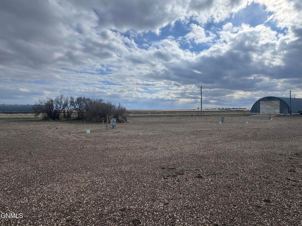 303 1st Street, Reeder, ND 58649 photo 20