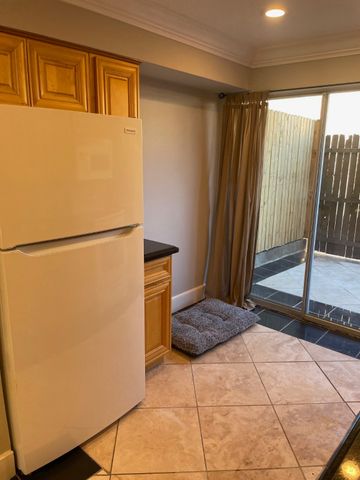 7911 Meadow Park Drive, Dallas, TX 75230