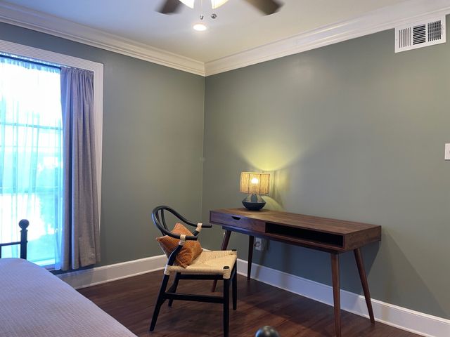 7911 Meadow Park Drive, Dallas, TX 75230