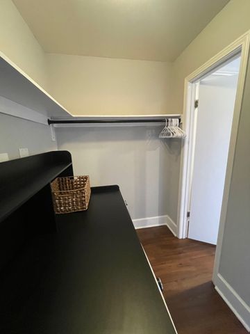 7911 Meadow Park Drive, Dallas, TX 75230