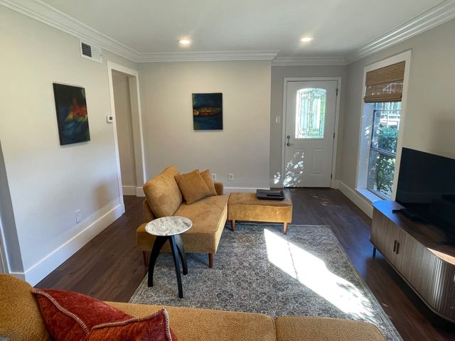 7911 Meadow Park Drive, Dallas, TX 75230