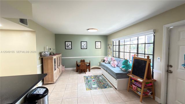 9492 NW 39th Street, Sunrise, FL 33351