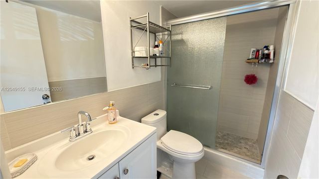 9492 NW 39th Street, Sunrise, FL 33351