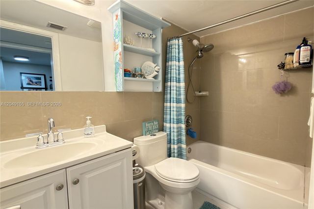 9492 NW 39th Street, Sunrise, FL 33351