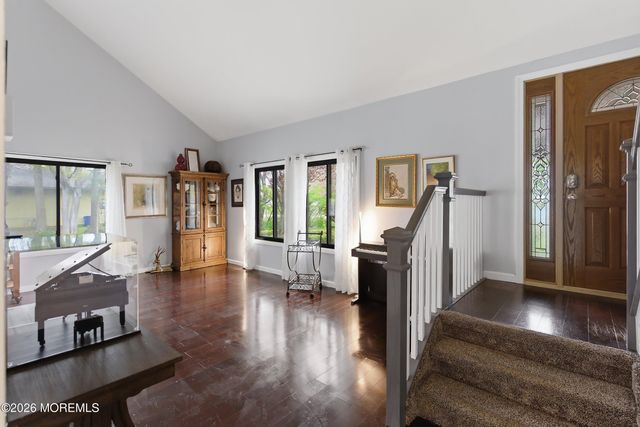 13 Summit Avenue, Manalapan, NJ 07726