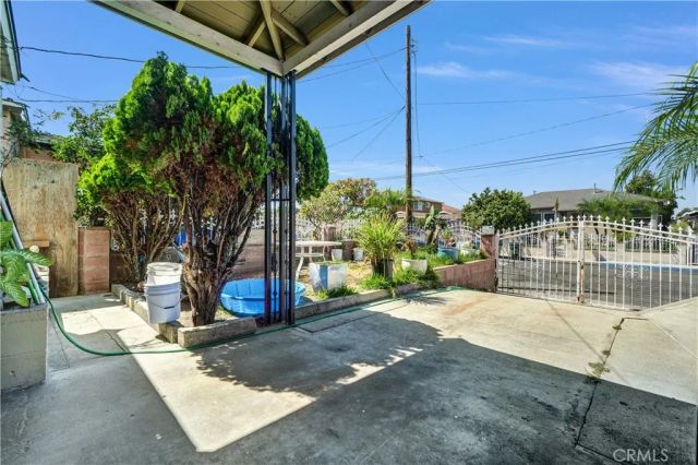 8310 Wilbarn, Paramount, CA 90723