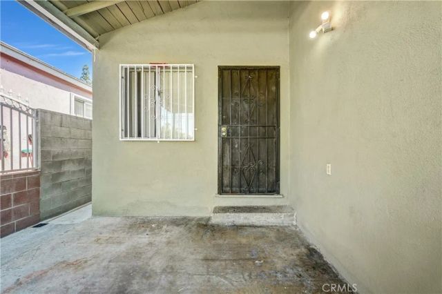 8310 Wilbarn, Paramount, CA 90723
