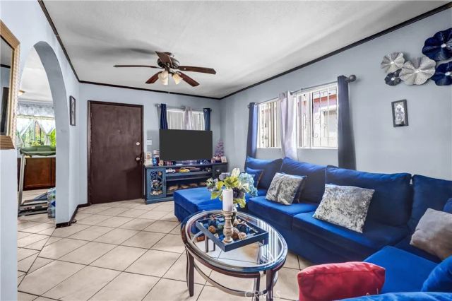 8310 Wilbarn, Paramount, CA 90723