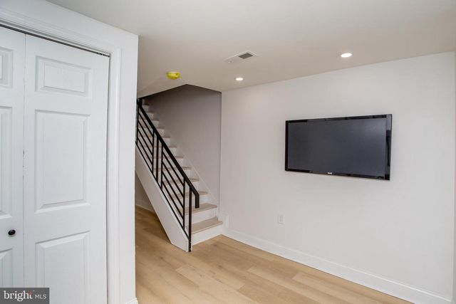 2340-00 MCCLELLAN ST, Philadelphia, PA 19145