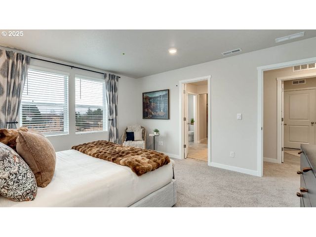 3615 Sw MAWRCREST Ave, Gresham, OR 97080