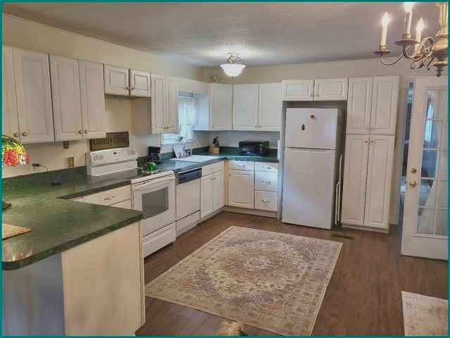 58 Maplewood Drive, Halifax, MA 02338