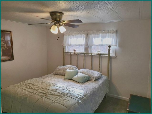 58 Maplewood Drive, Halifax, MA 02338