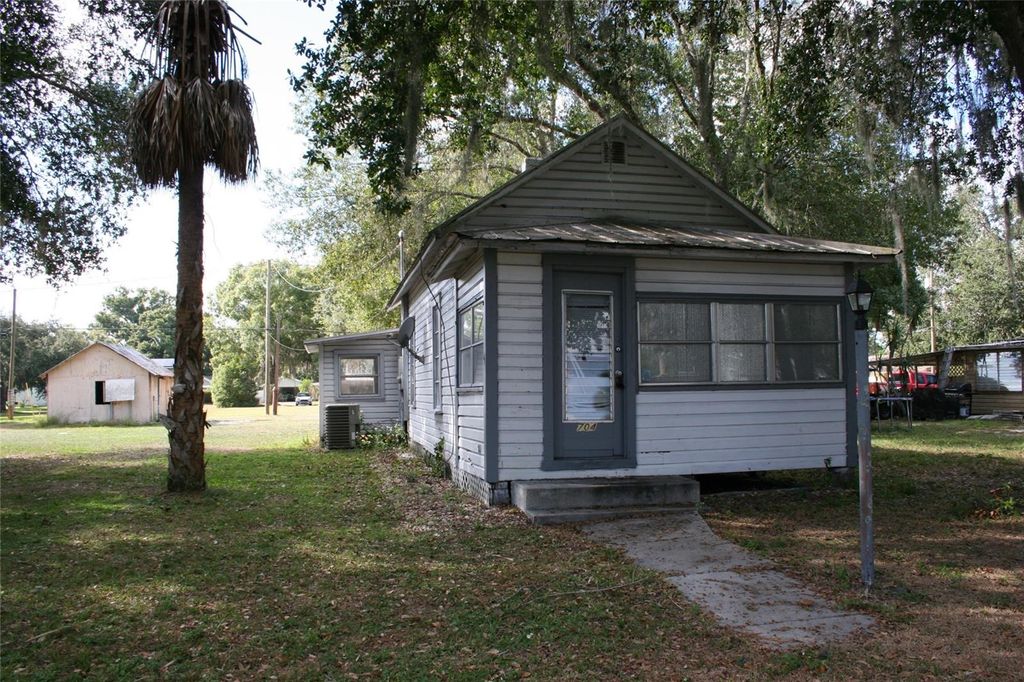 704 MISSISSIPPI AVENUE, St Cloud, FL 34769