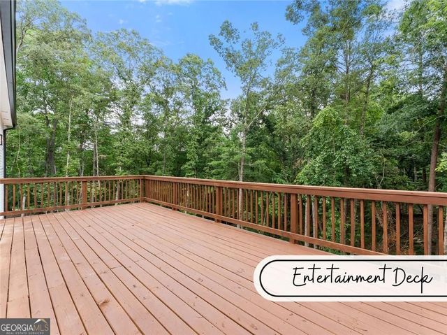 577 Peaceful Valley Drive, Cleveland, GA 30528