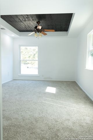 6230 Hickory Hollow, Windcrest, TX 78239