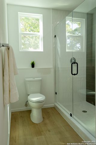 6230 Hickory Hollow, Windcrest, TX 78239